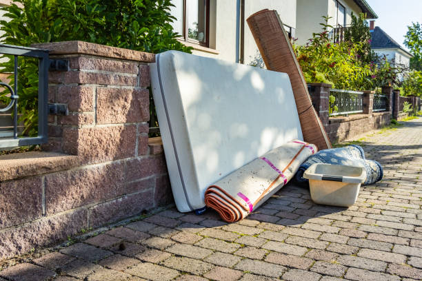 Best Attic Cleanout Services  in St Helen, MI